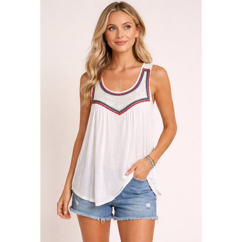 Democracy White Boho Crochet Trim Sleeveless Tank Top Women’s XL
